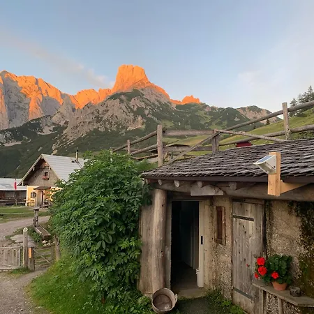 Apartment Haigis 1 *